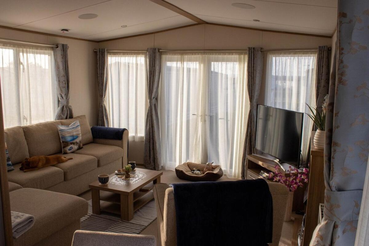 Eagle'S Den Caravan Lossiemouth Εξωτερικό φωτογραφία